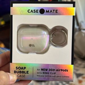 Case-Mate Soap Bubble Airpods Case 3rd Generation w/Keychain Ring